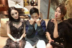 娱乐圈最热吃瓜事件是什么,揭秘明星们的“幕后故事”